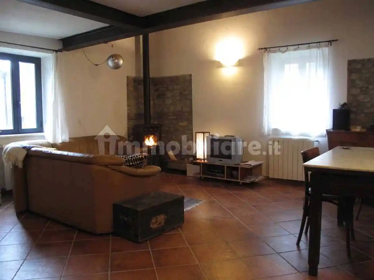 Casa indipendente in vendita a Filattiera