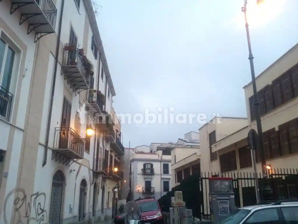 Appartamento in affitto a Palermo