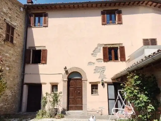 Casa indipendente in vendita a Gagliole