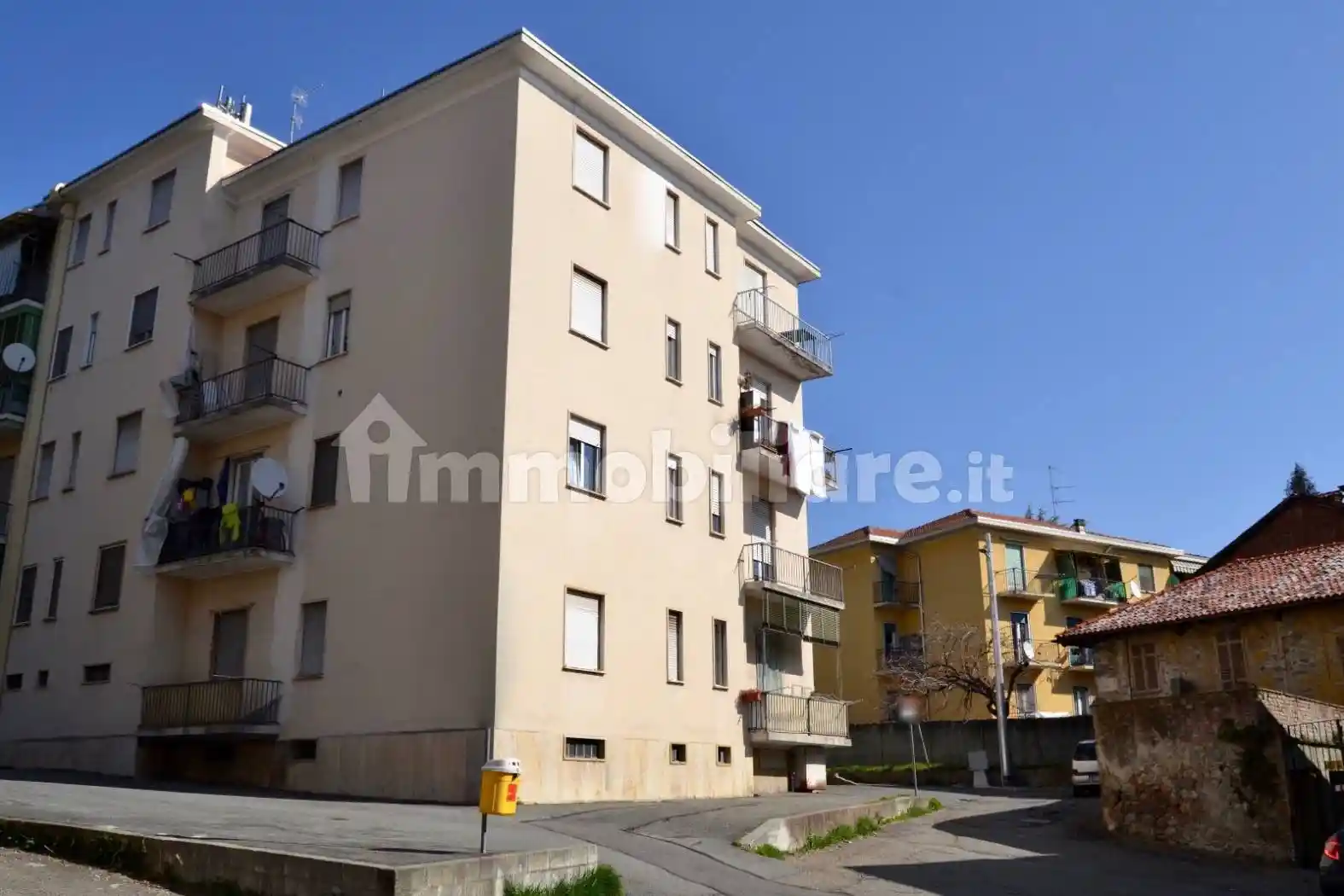 Appartamento in vendita a Biella