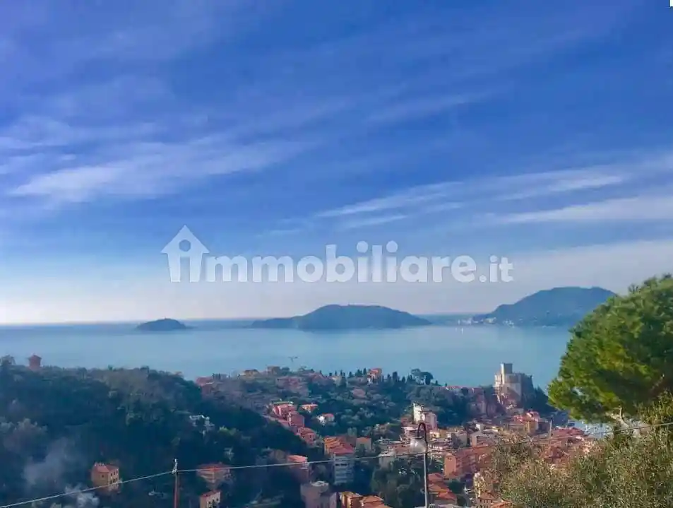 Appartamento in vendita a Lerici