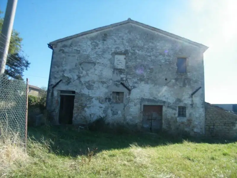 Rustico - Casale in vendita a Mergo