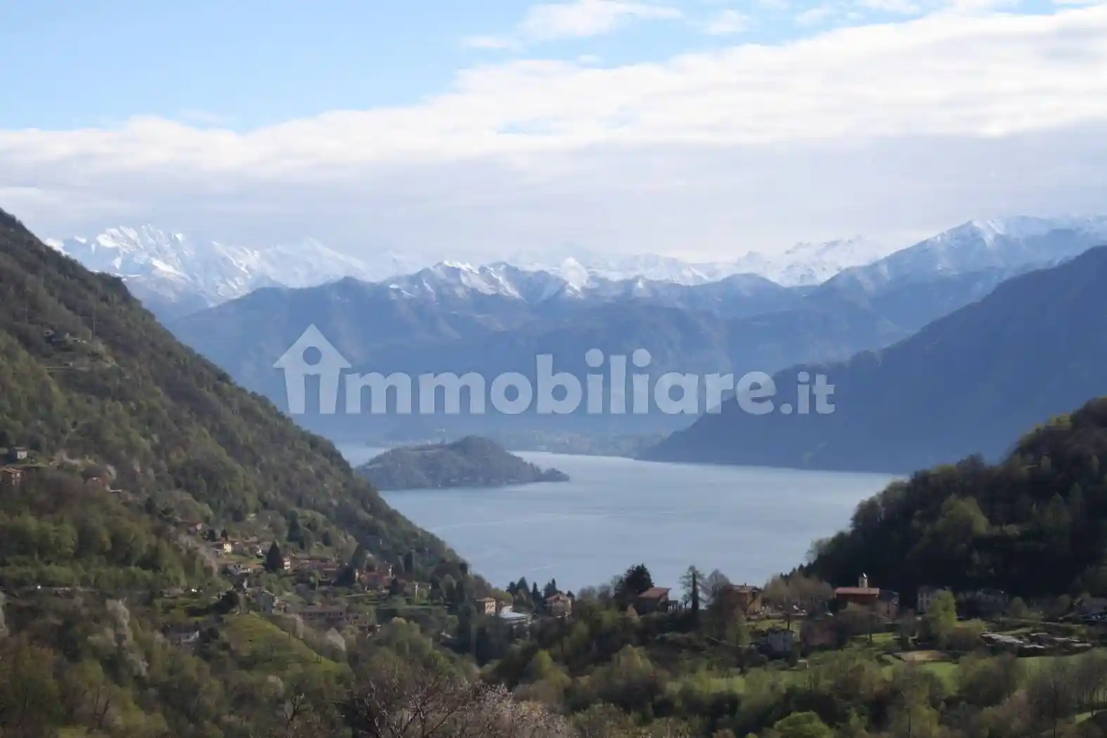 Villa in vendita a Schignano