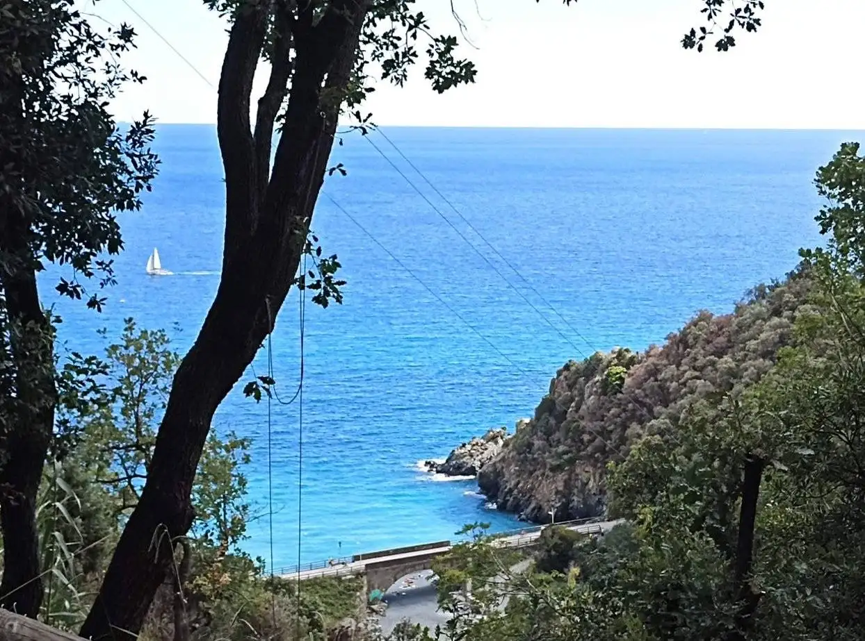 Villa in vendita a Varazze