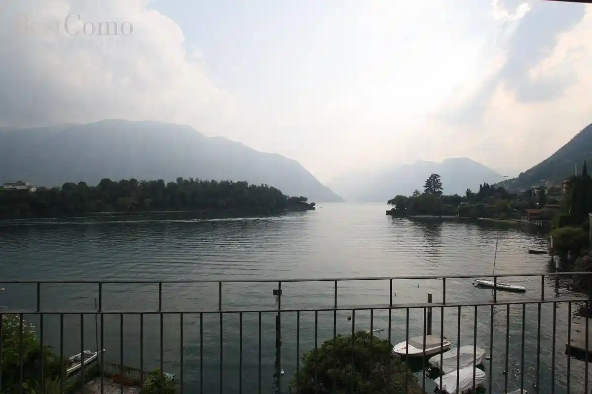 Appartamento in vendita a Tremezzina