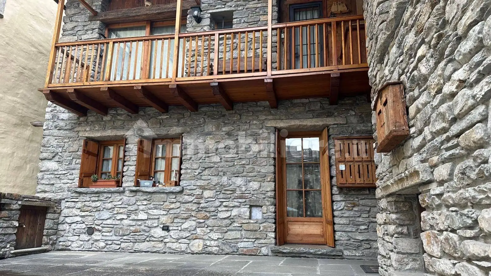 Appartamento in affitto a Morgex