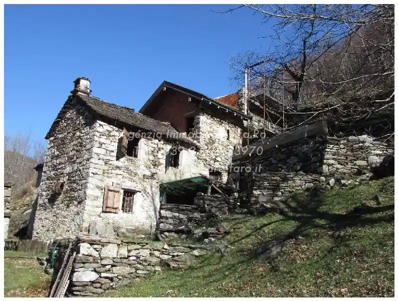 Rustico - Casale in vendita a Gurro