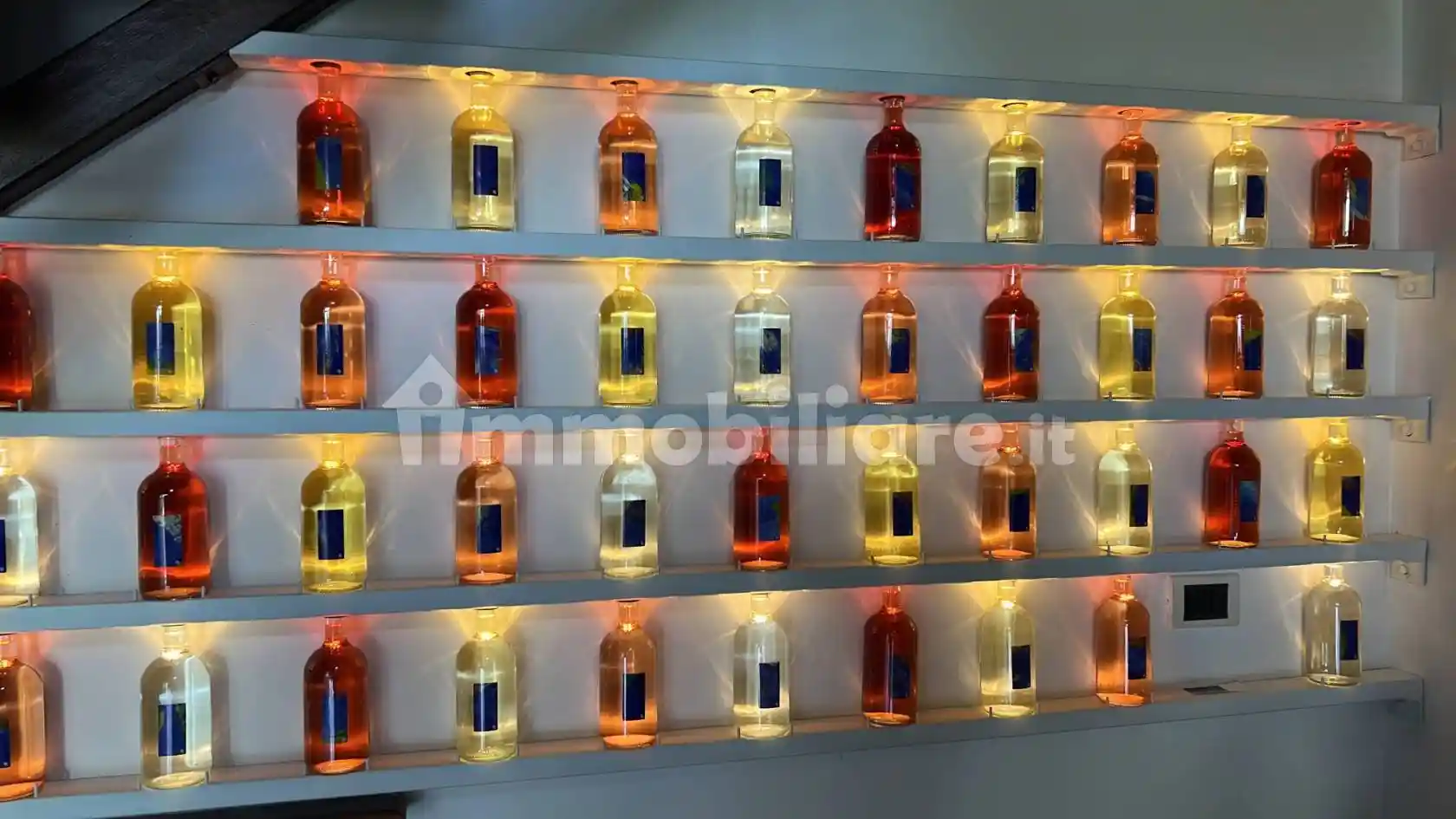 Palazzo - Edificio in Affitto - foto 4