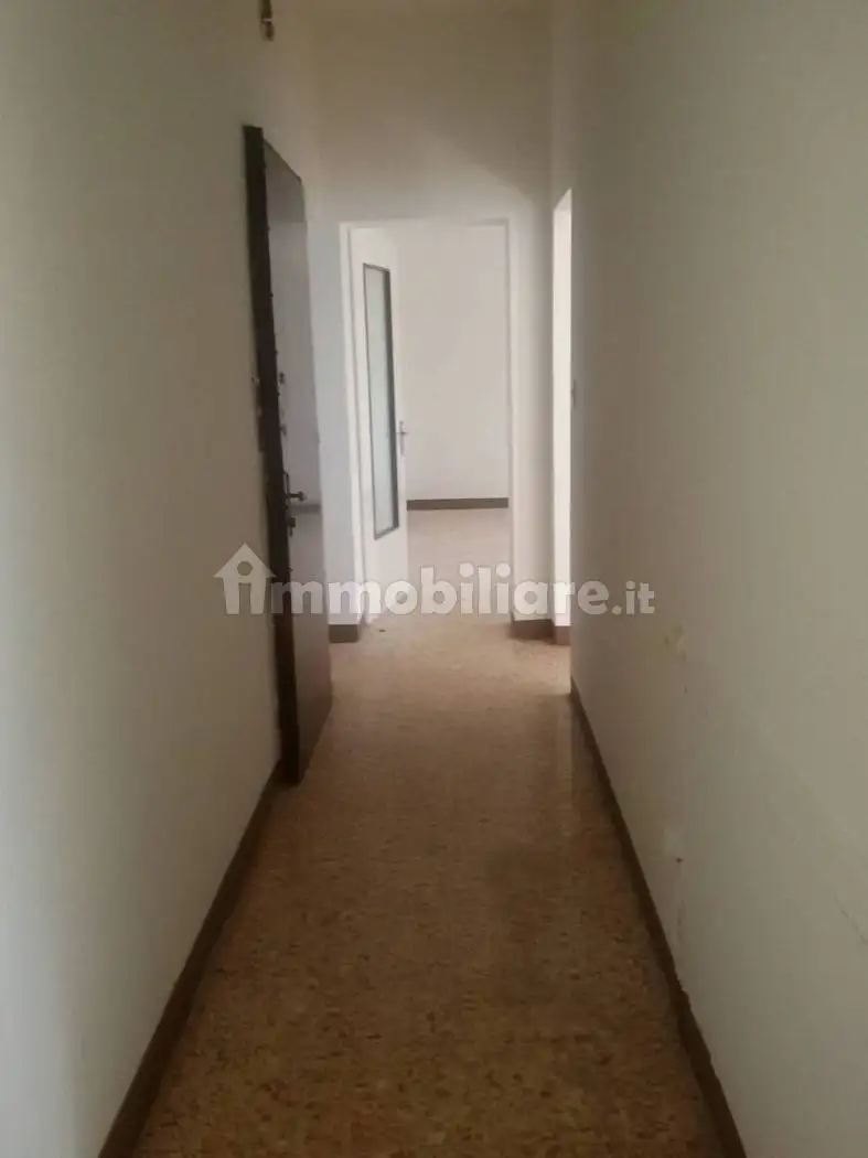 Appartamento in affitto a Caorso