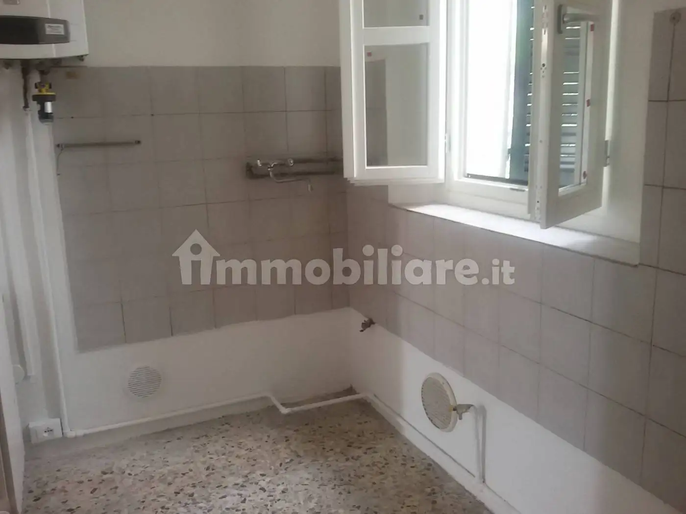 Trilocale buono stato, primo piano, Centro, Caorso - foto 2