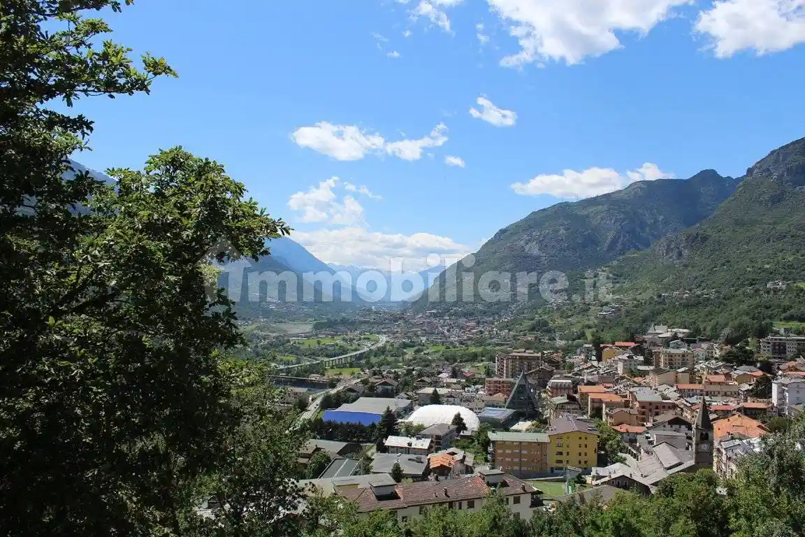 Palazzo - Edificio in vendita a Saint-Vincent