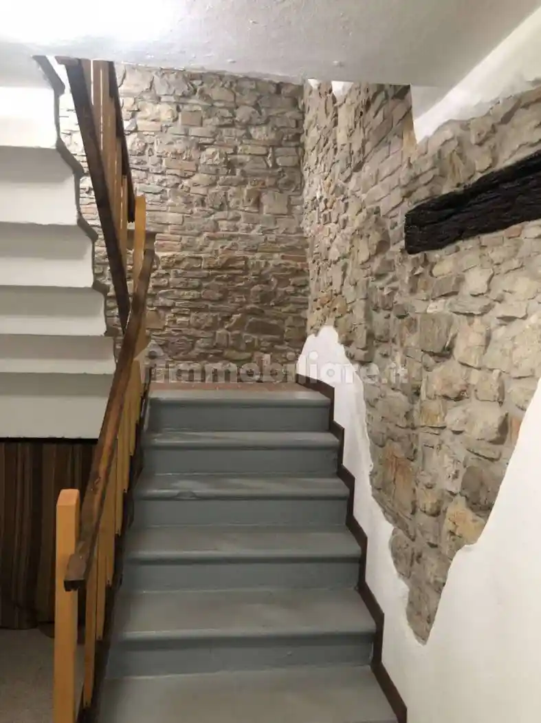 Casa indipendente in vendita a Lugagnano Val d'Arda