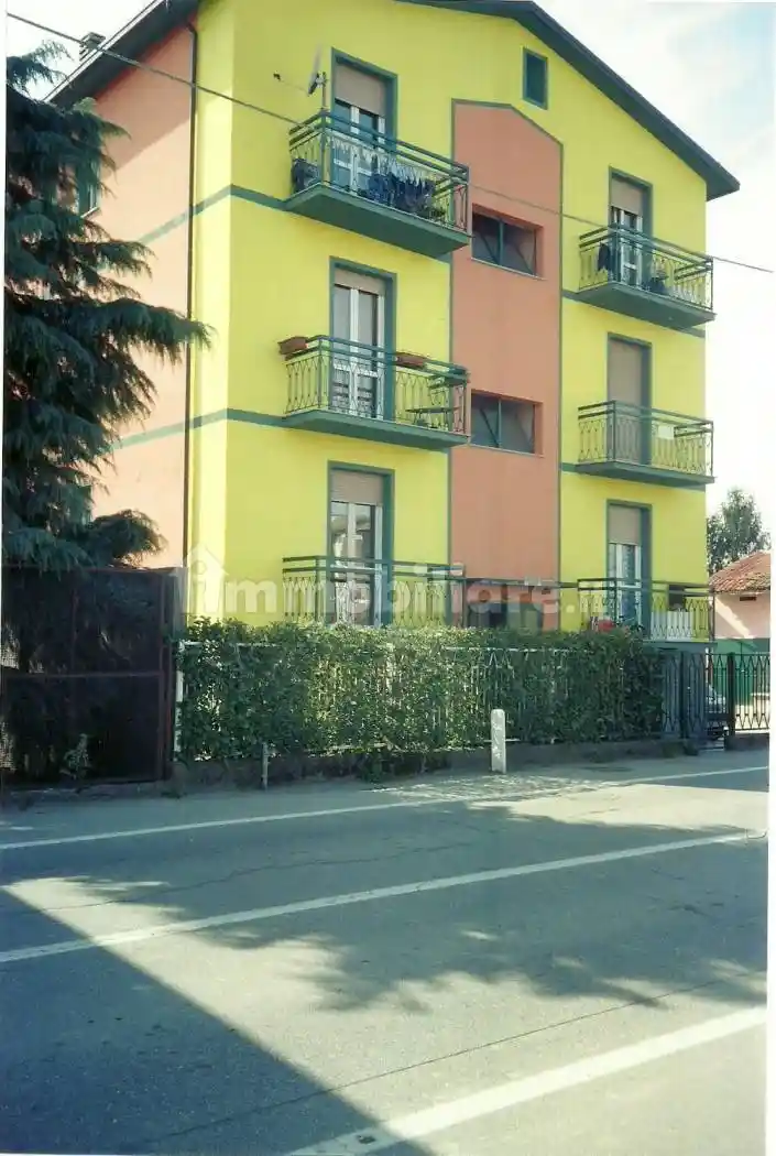 Palazzo - Edificio in vendita a Somaglia