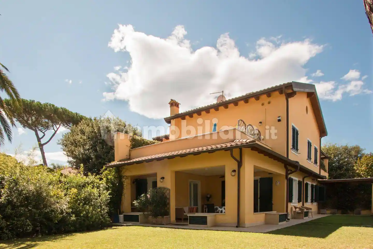 Villa in affitto a Forte dei Marmi