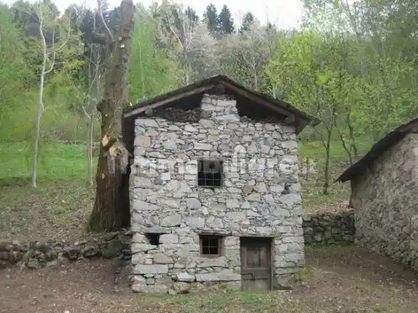 Rustico - Casale in vendita a Ponte di Legno