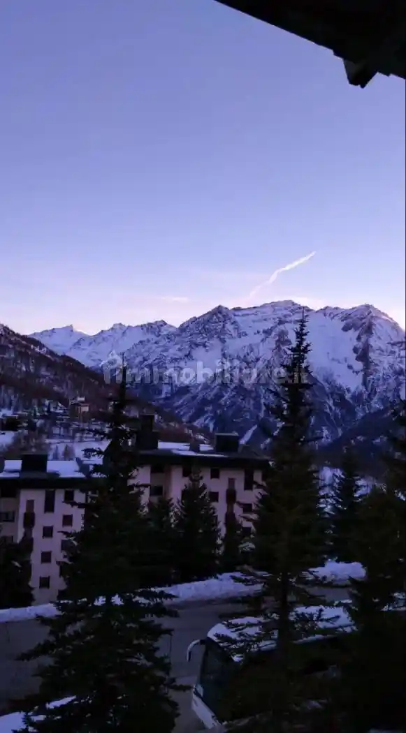 Appartamento in vendita a Sestriere