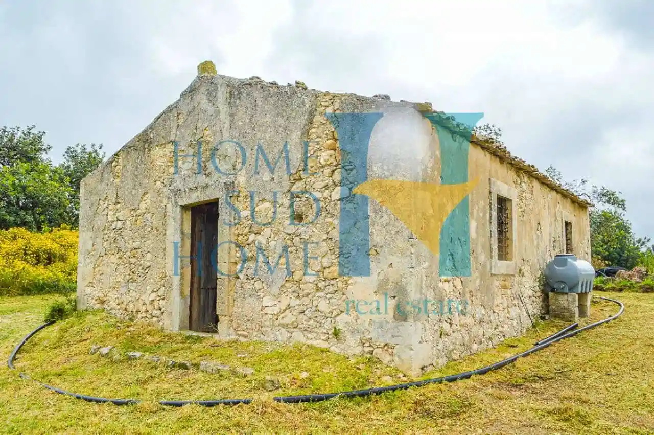 Rustico - Casale in vendita a Noto