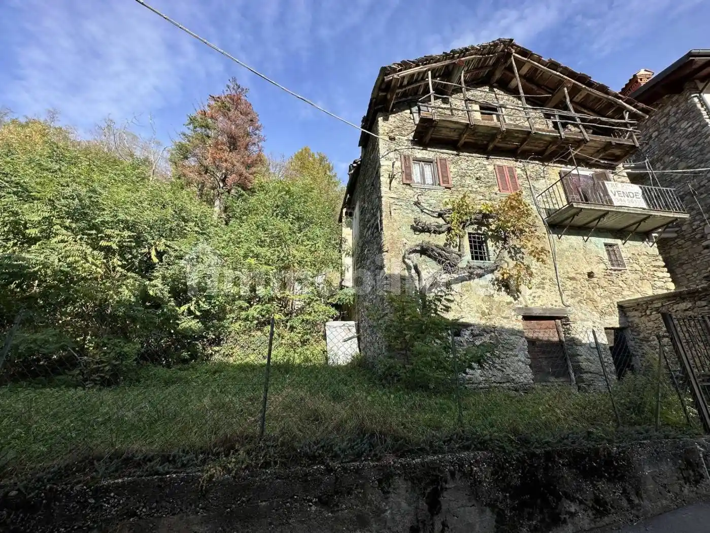 Rustico - Casale in vendita a Gravedona ed Uniti