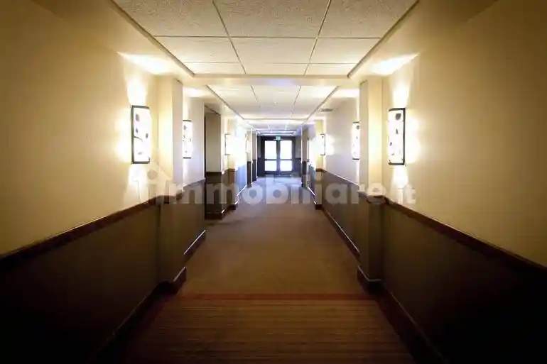 Palazzo - Edificio in vendita a Roma