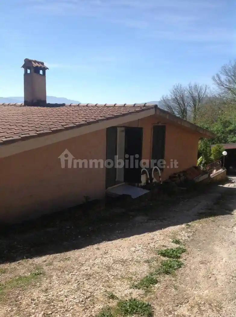 Villa in vendita a Paliano