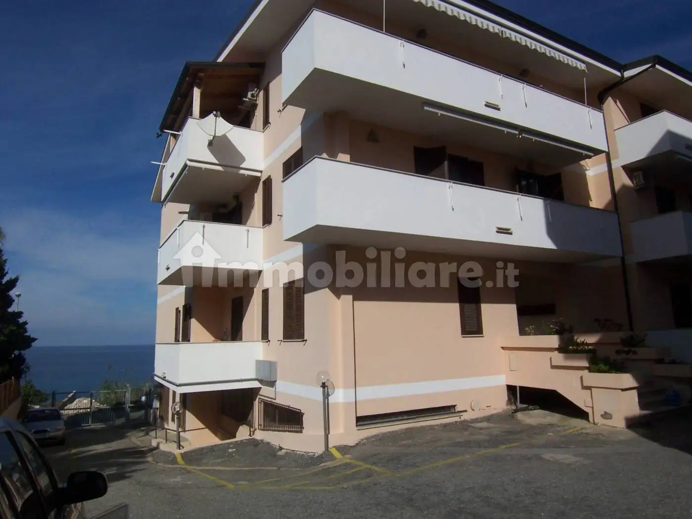 Appartamento in vendita a Briatico