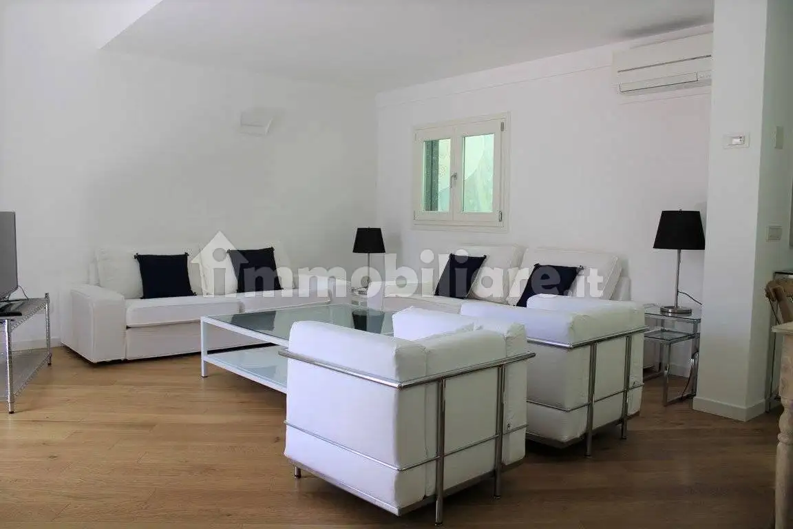 Appartamento in affitto a Varese