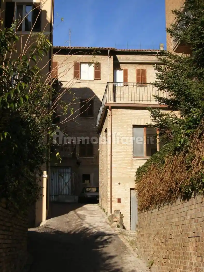 Appartamento in vendita a Urbino
