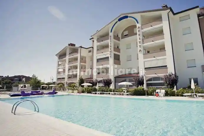 Palazzo - Edificio in vendita a Comacchio