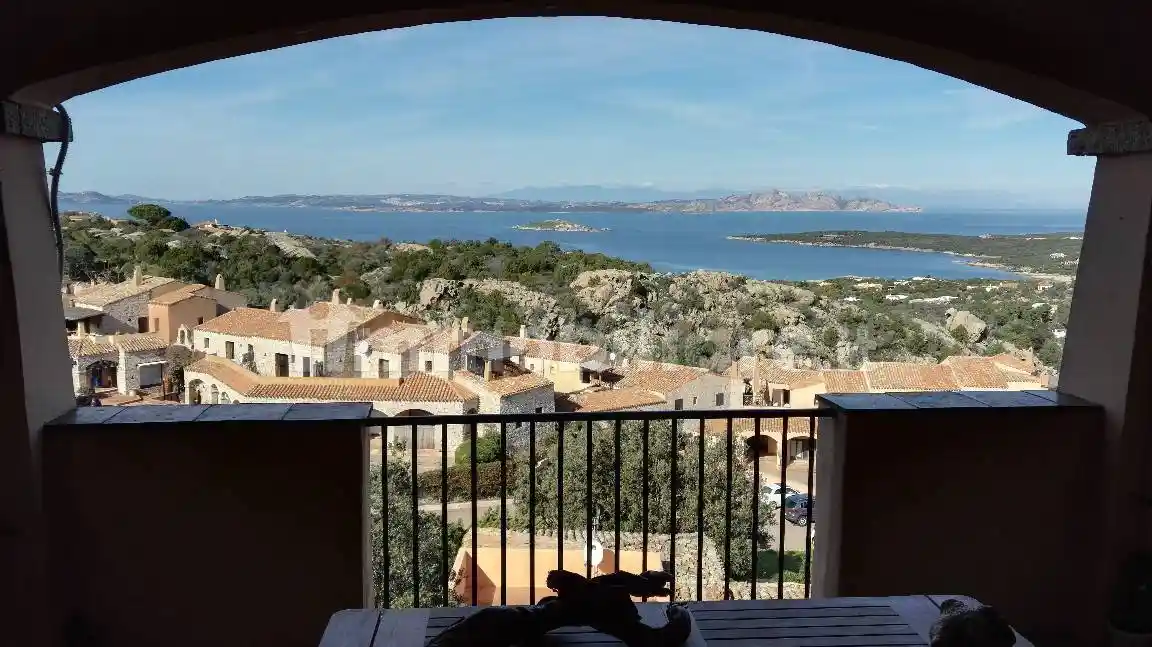 Appartamento in affitto a Arzachena