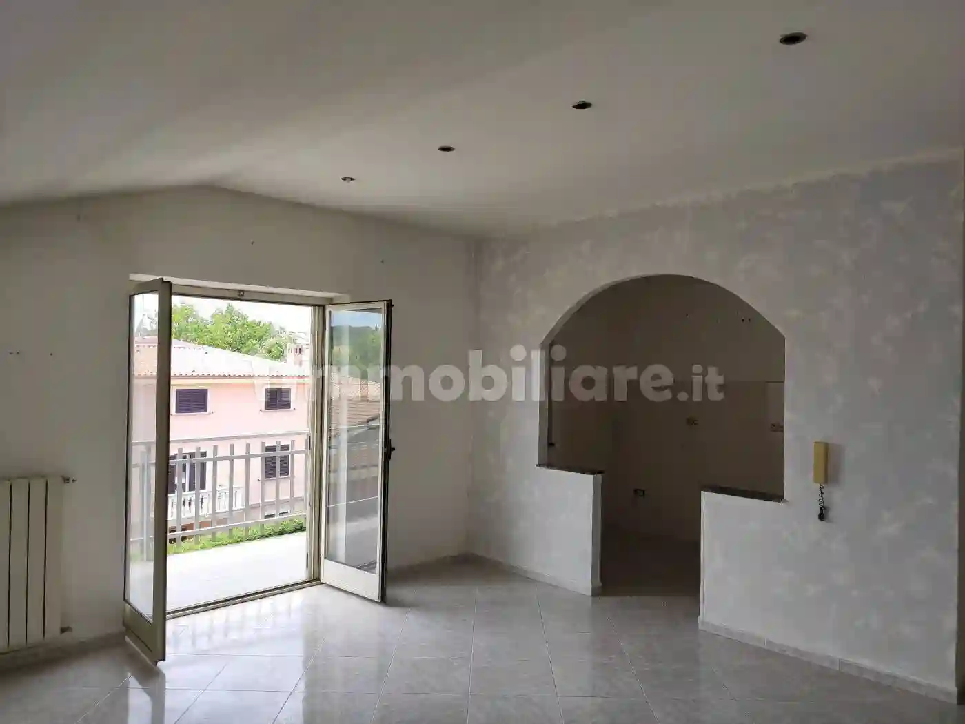 Trilocale via Sant'Antonio da Padova, Centro, Spezzano Albanese - foto 4