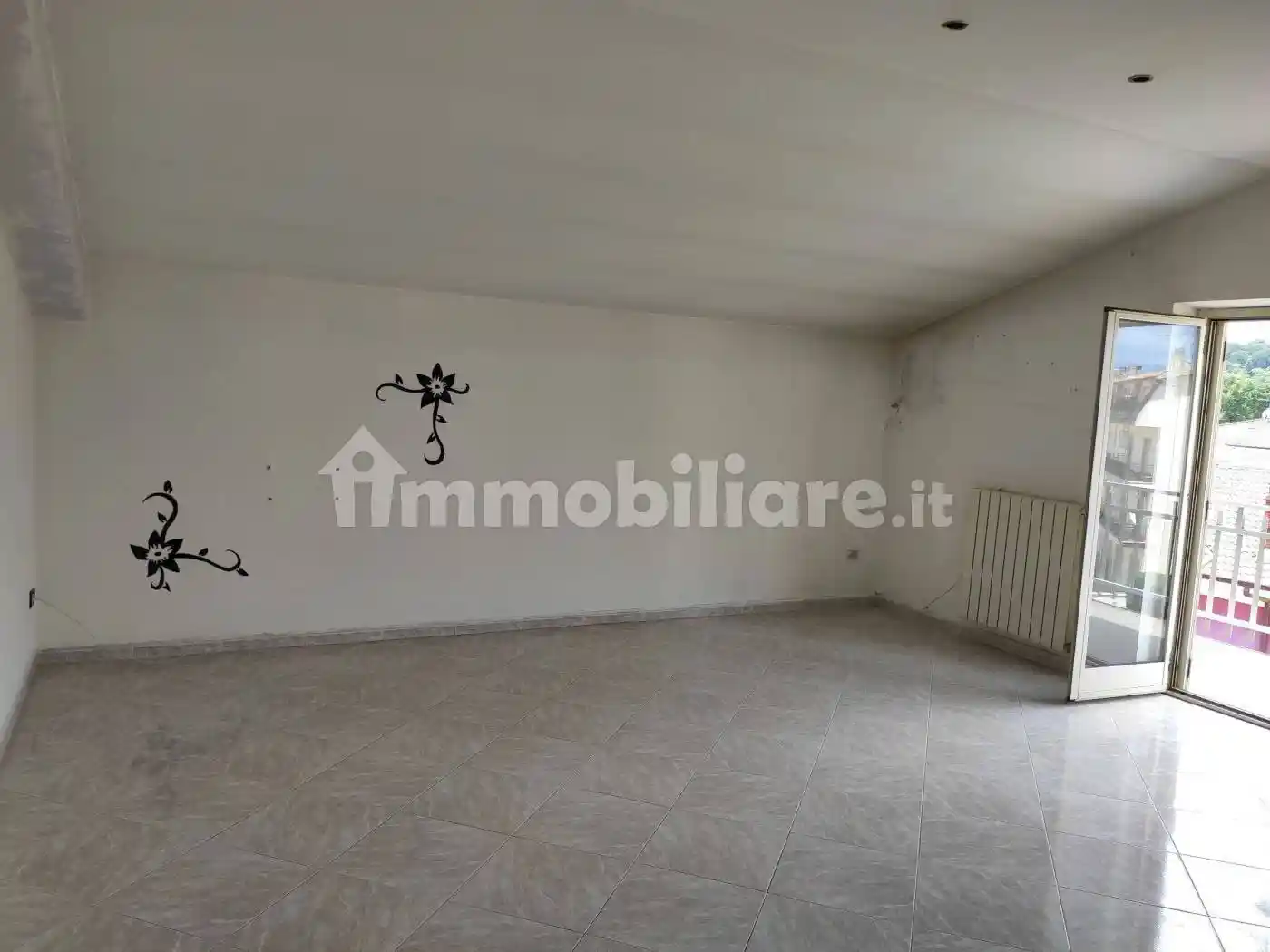 Trilocale via Sant'Antonio da Padova, Centro, Spezzano Albanese - foto 3