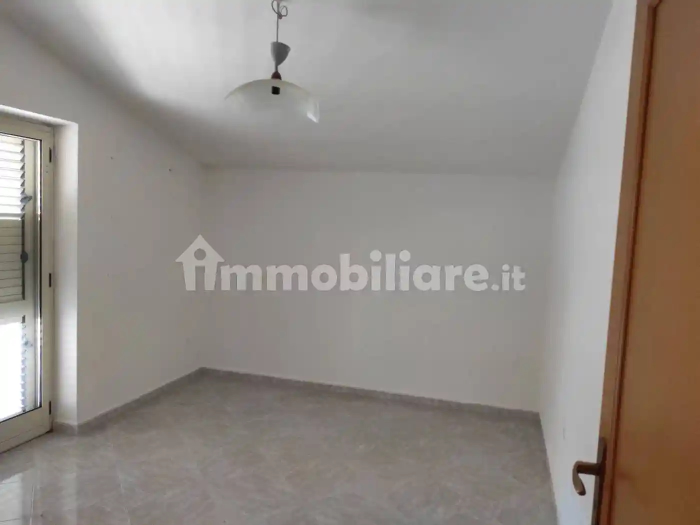 Trilocale via Sant'Antonio da Padova, Centro, Spezzano Albanese - foto 5