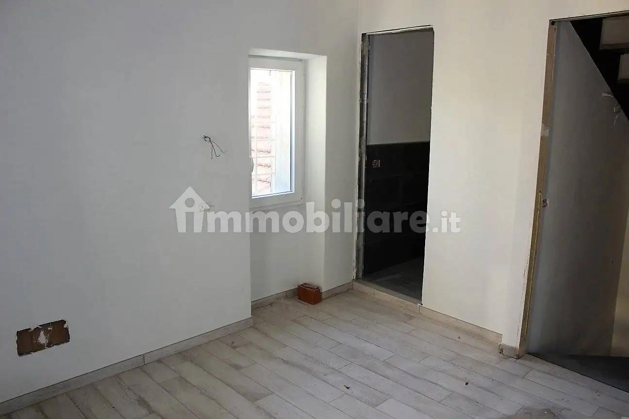 Casale via Strada Cappella 18, Colonno - foto 3