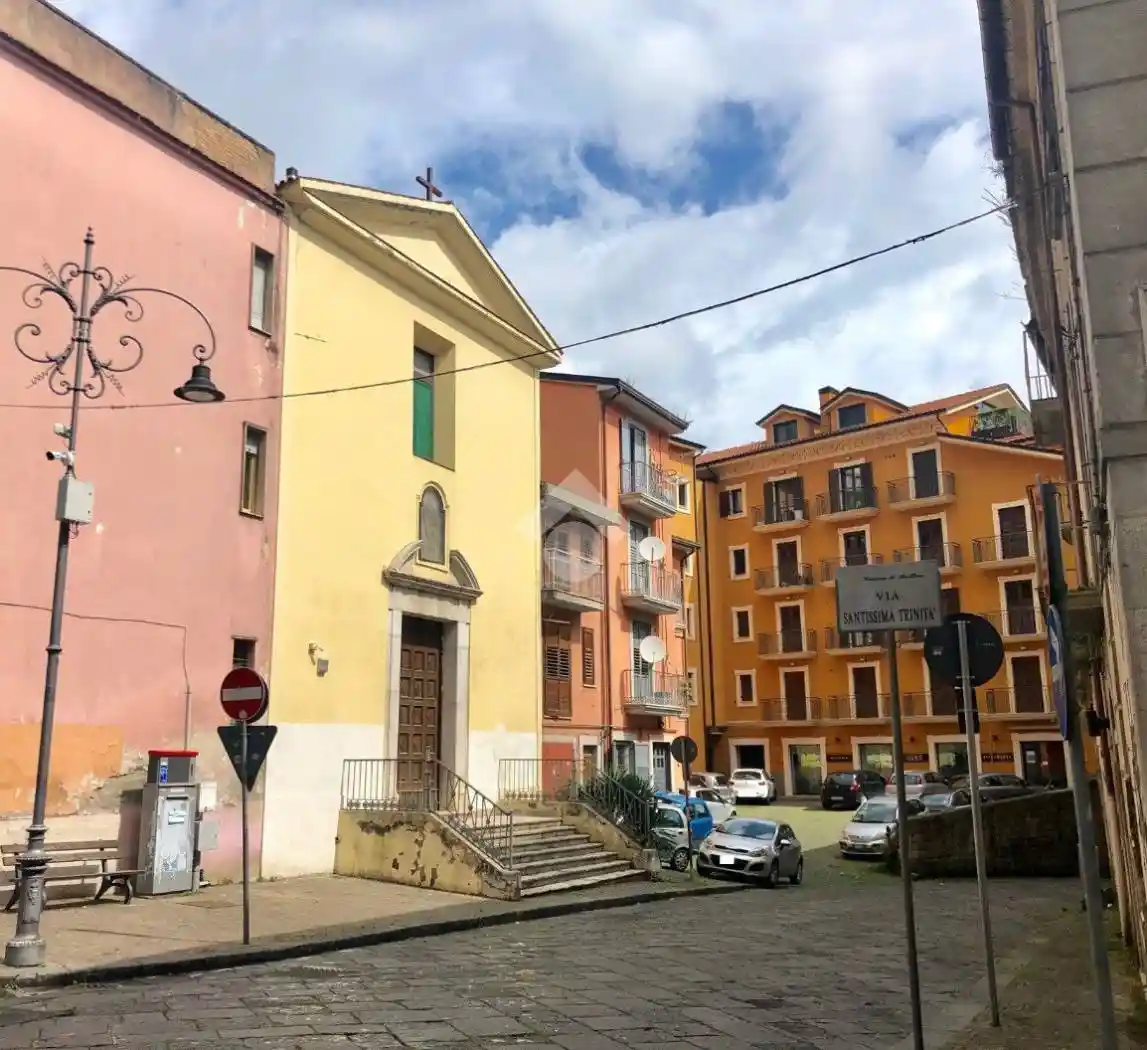 Bilocale via SantissimaTrinità, Centro Storico, Avellino - foto 2