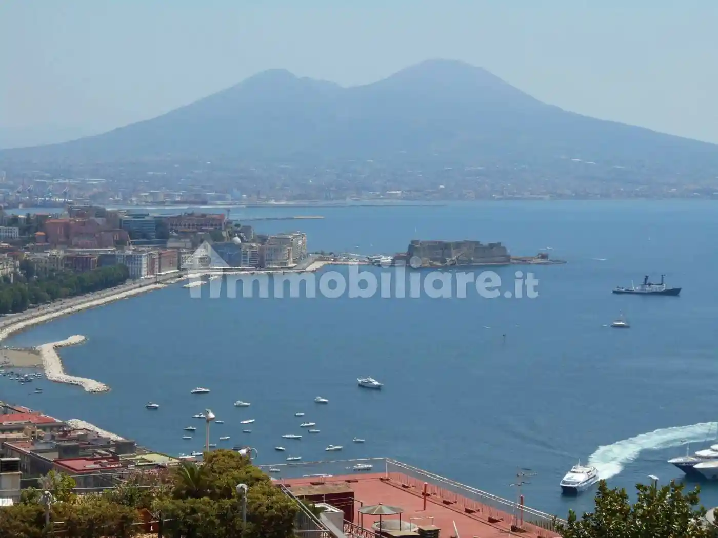 Appartamento in affitto a Napoli