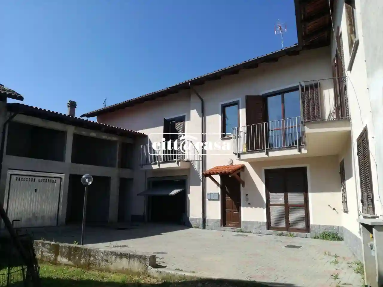 Villetta a schiera - foto 2