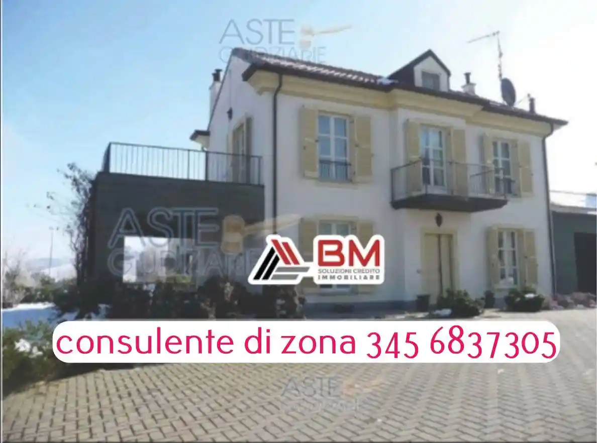 Villa in vendita a Canelli