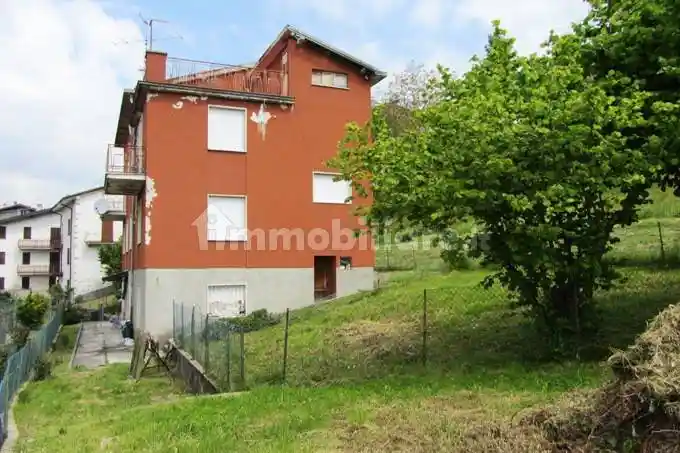 Villa in vendita a Zogno