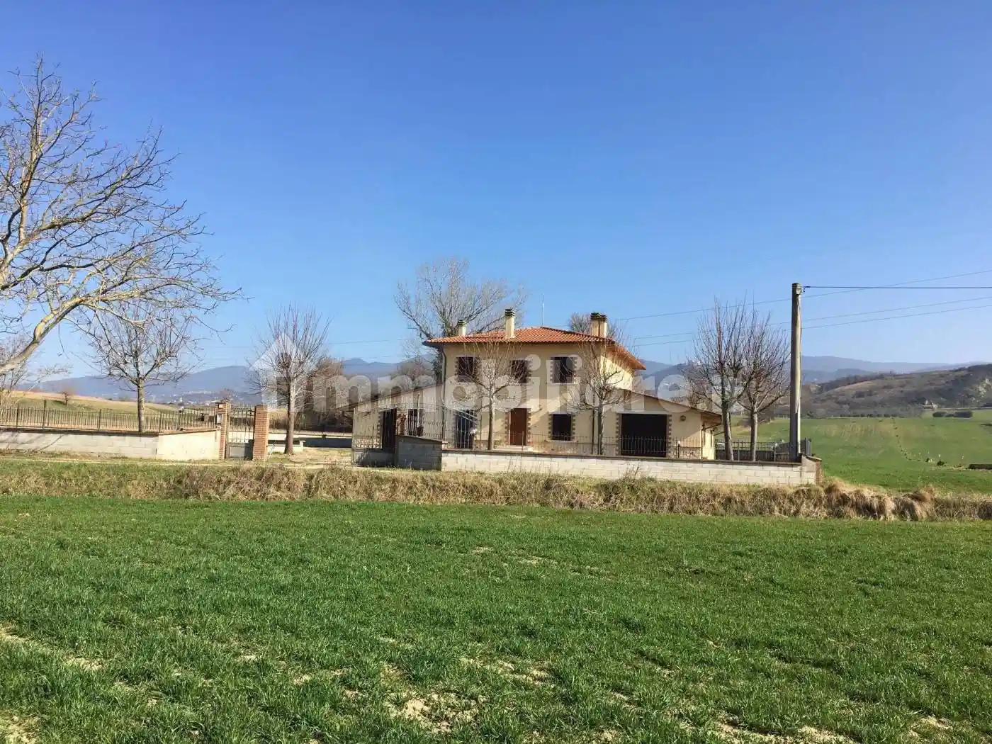 Rustico - Casale in vendita a Guardea