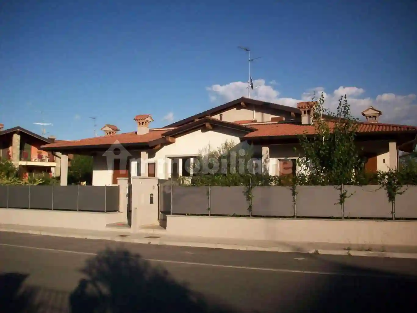 Villa - foto 2