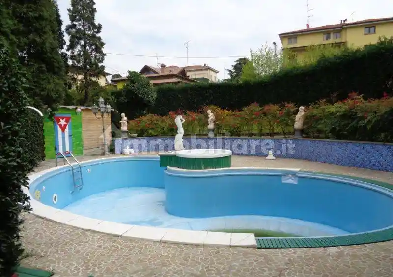 Villa in vendita a Casalgrande