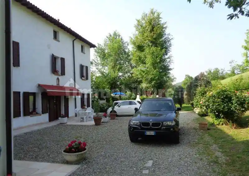 Casa indipendente in vendita a Maranello