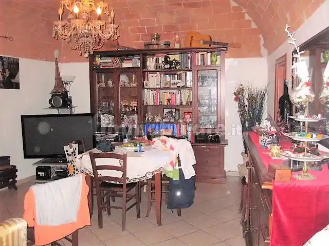 Appartamento in vendita a Cascina