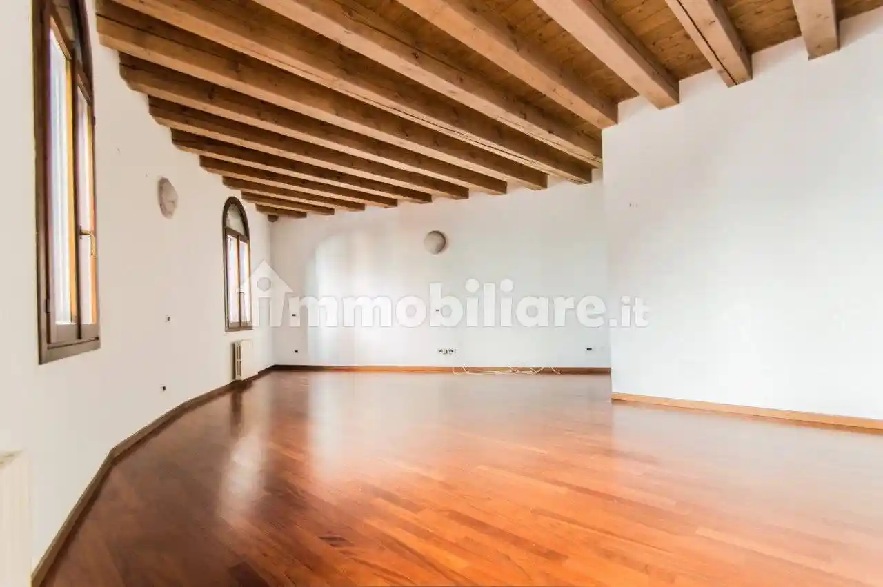 Appartamento in affitto a Vicenza