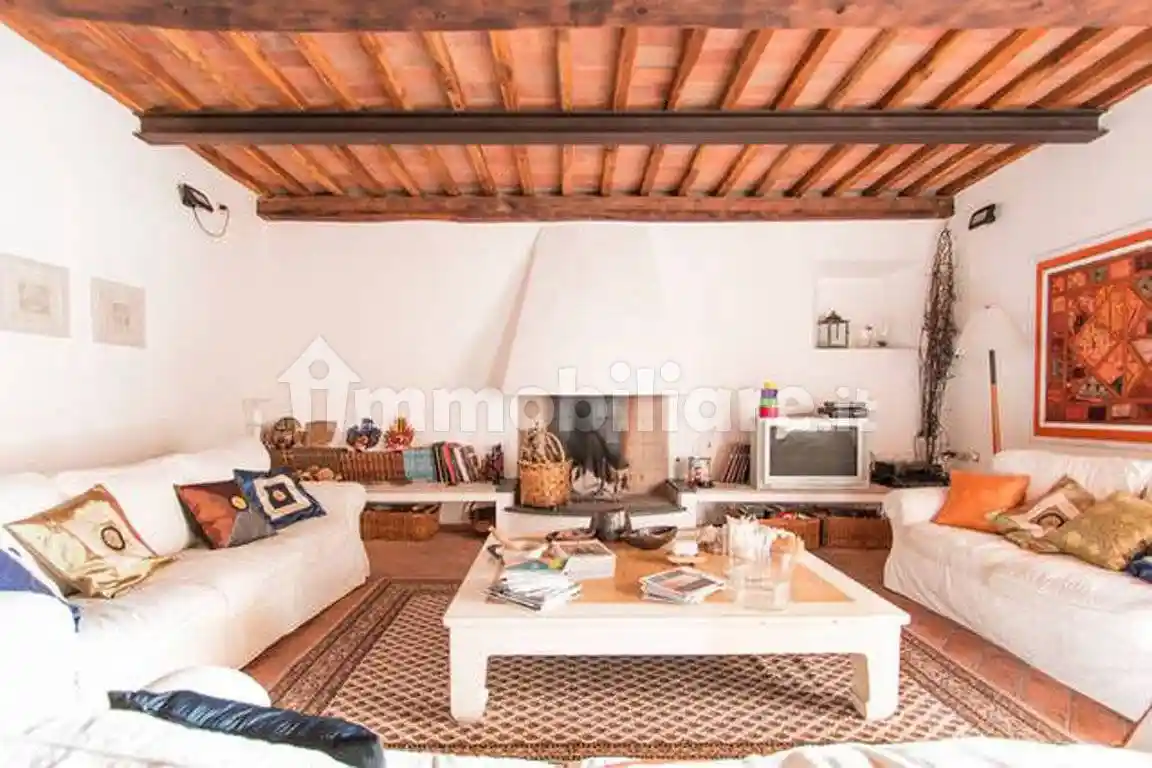 Casa indipendente in vendita a Pietrasanta