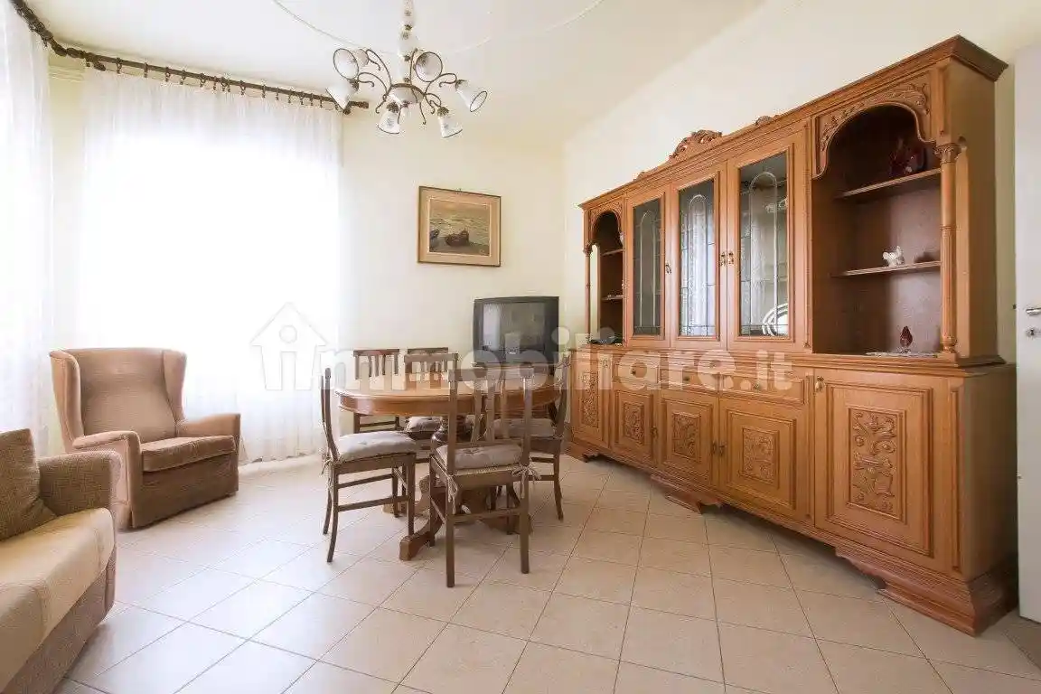 Appartamento in affitto a Alassio