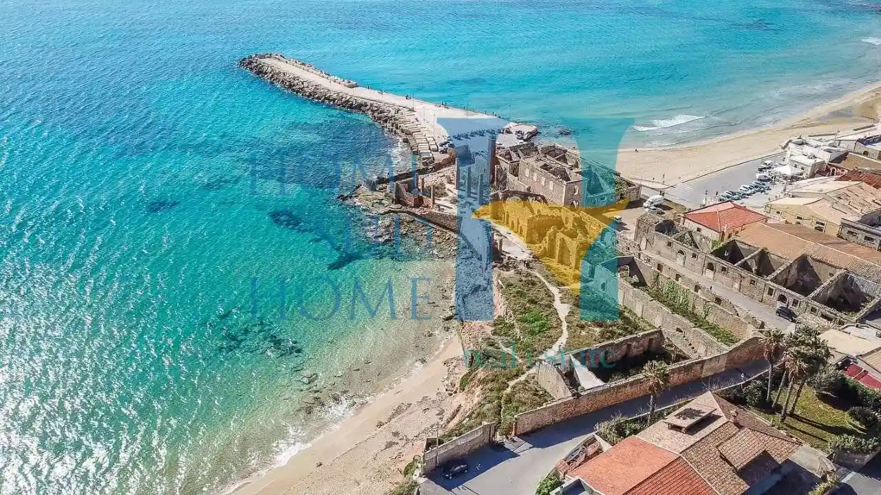 Palazzo - Edificio in vendita a Avola