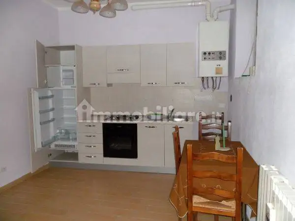 Appartamento in affitto a Alba