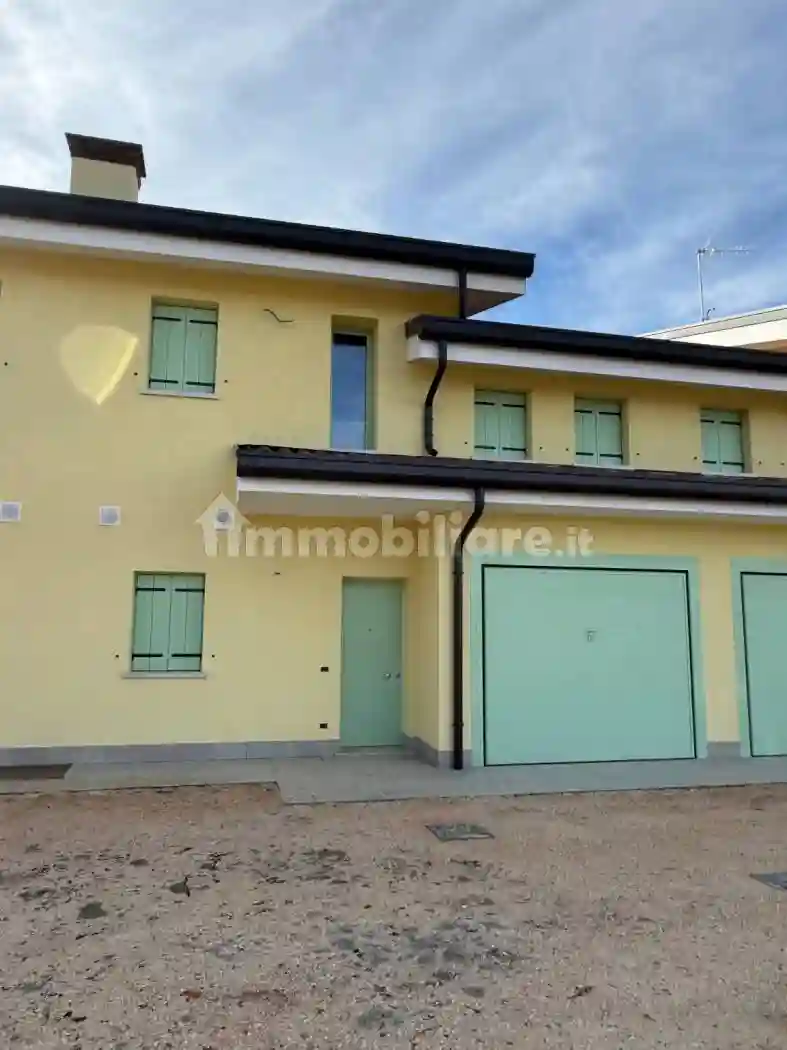 Villetta a schiera - foto 2