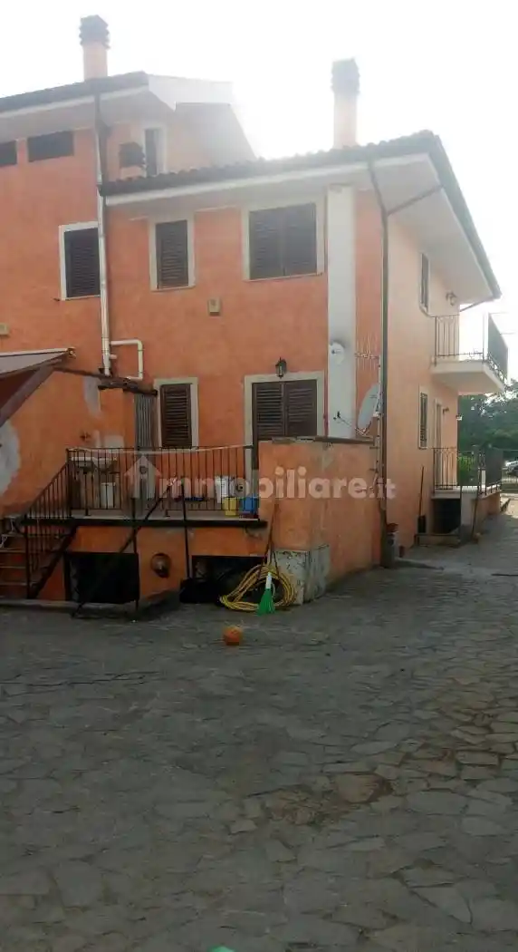 Terratetto plurifamiliare via quartiere, Oricola - foto 2